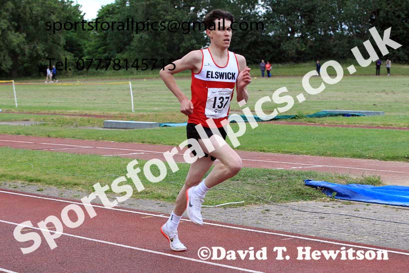 800 metres, 2022 NEGP Monkton No 4, June 29th. Photo: David T. Hewitson/Sports for All Pics